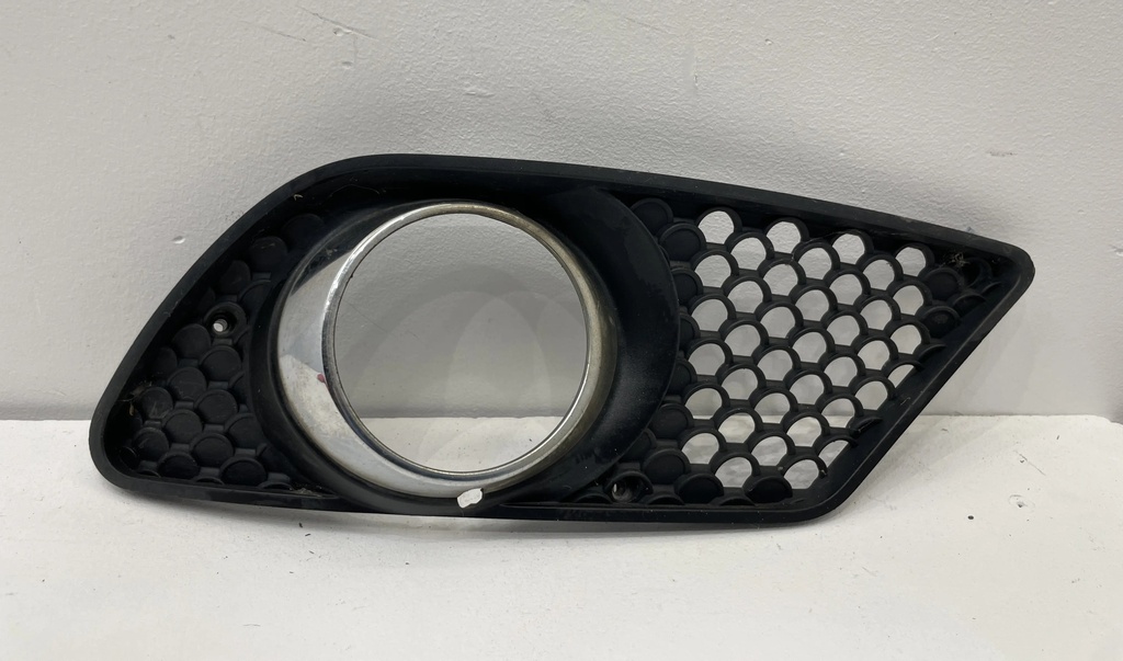 ✅Grille antibrouillard avant MERCEDES C220 2010 W204 A2048850353 50022535