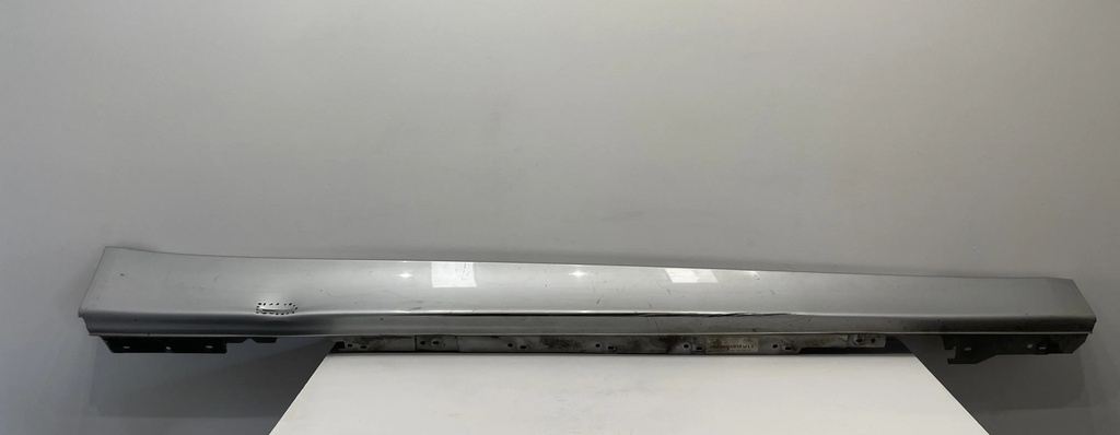 ✅Cache-jupe / Bas De Caisse droit BMW 320D 2012 F30 7312752 51777312752 50022266
