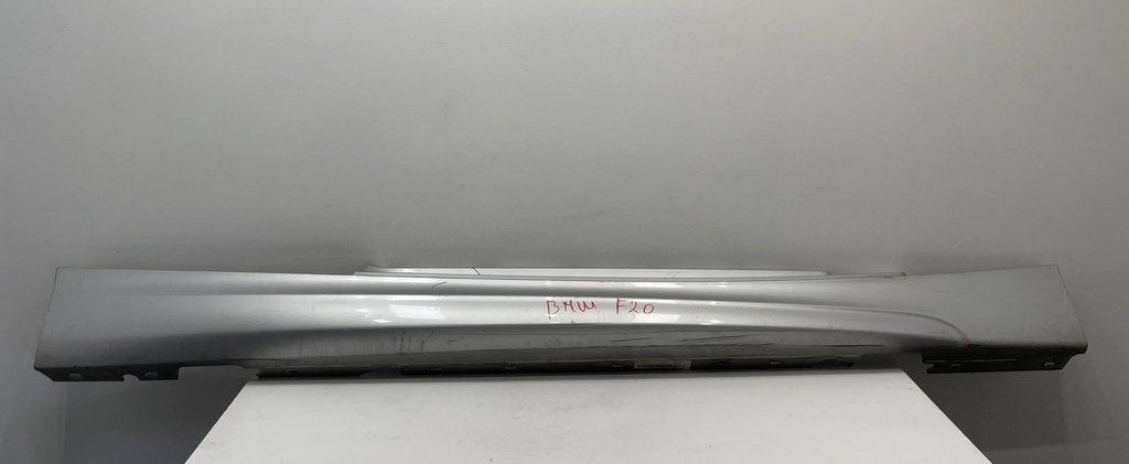 ✅Cache-jupe / Bas De Caisse droit BMW 118D 2011 E81 51770036142 50023608
