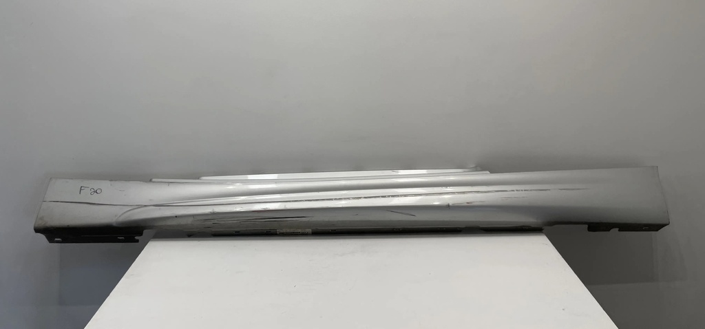 ✅Cache-jupe / Bas De Caisse gauche BMW 118D 2011 E81 51778037453 50023608