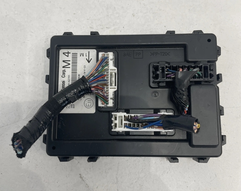 ✅Module de contrôle carrosserie centrale NISSAN JUKE 2015 284B1BV80B 50024362