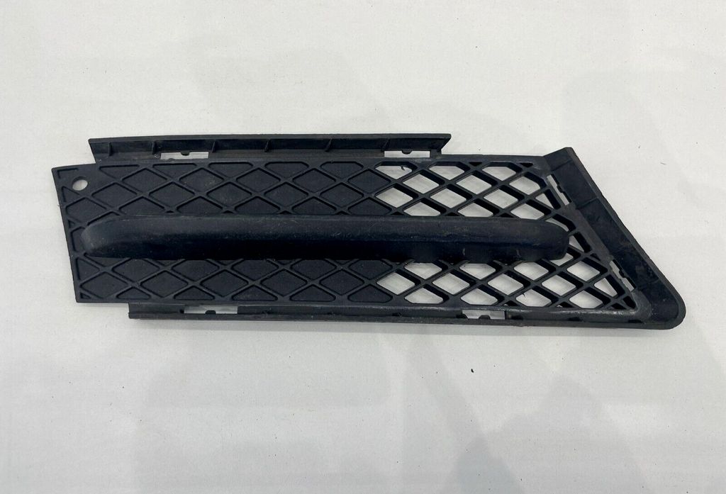 ✅GRILLE DE PARE-CHOC AVANT DROIT BMW E90 2007 R: 51117154552 L: 45553314