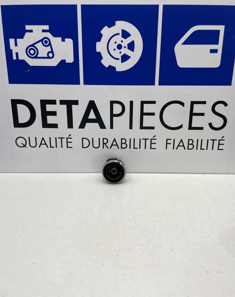 ✅ GRILLE D´AERATION AUDI A3 2013 R :8V0820901A  L: 56990234