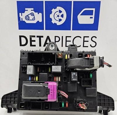 ✅Boitier relais / fusibles OPEL ASTRA 2011 J R: 365927271  L: 78419754