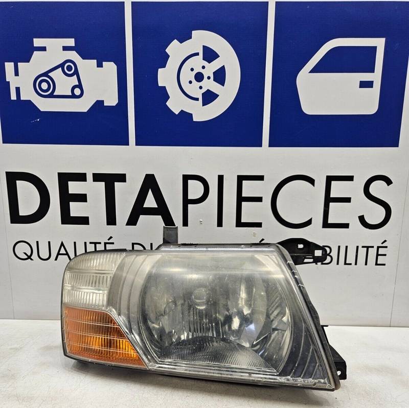 ✅PHARE AVANT DROITE MITSUBISHI SHOGUN 2004 R: 10087419 L: 79182954