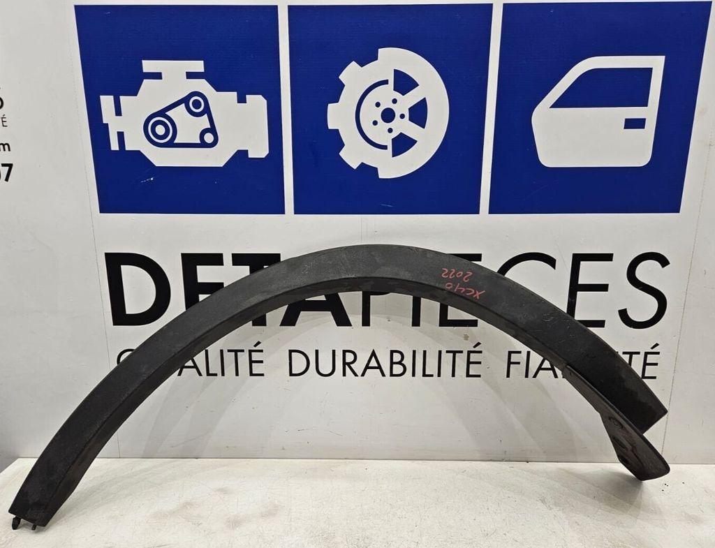 ✅ELARGISSEUR AILE ARRIERE DROIT VOLVO XC40 R: 31448329