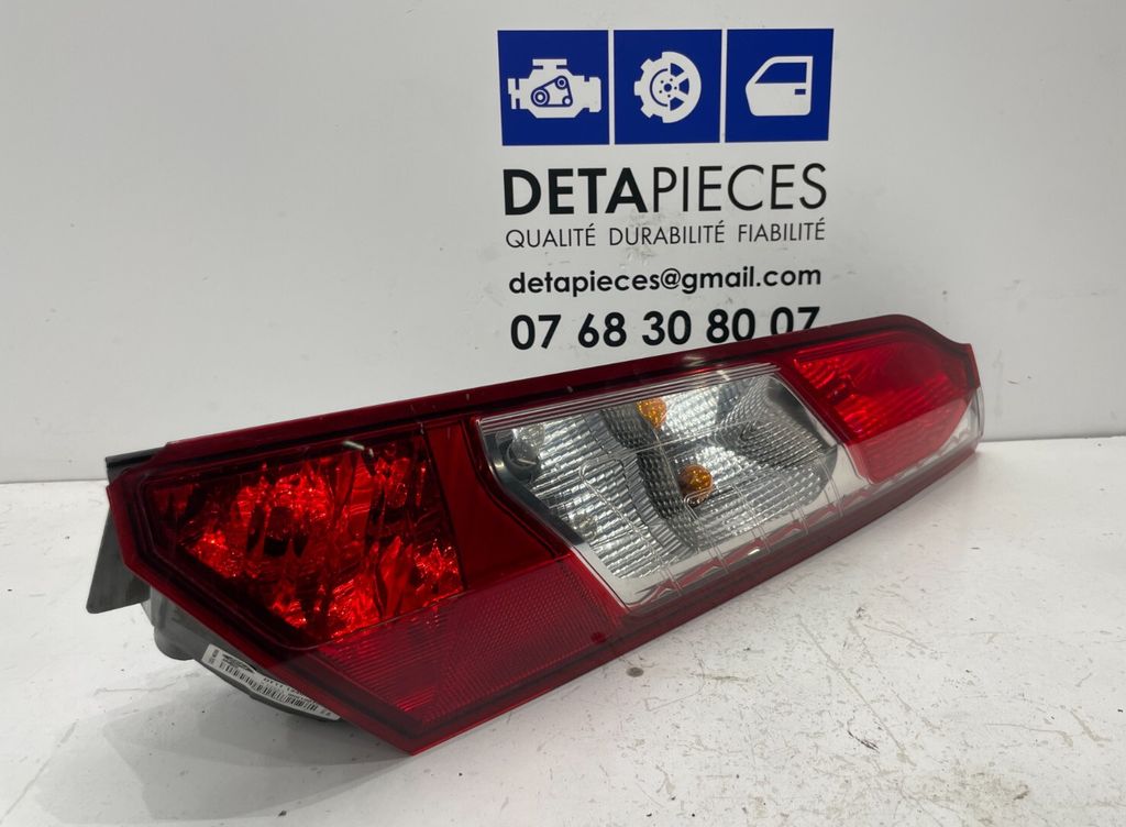 ✅FEU / PHARE ARRIÈRE DROIT FORD TRANSIT 2015 90019013 DT1113404AB 49559895