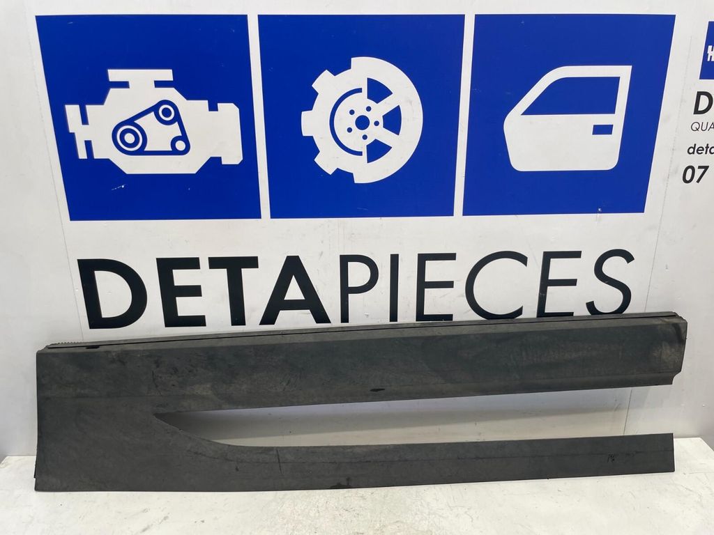 ✅Moulure inférieure de porte avant droite OPEL MOKKA 2024 9848847880 48842285