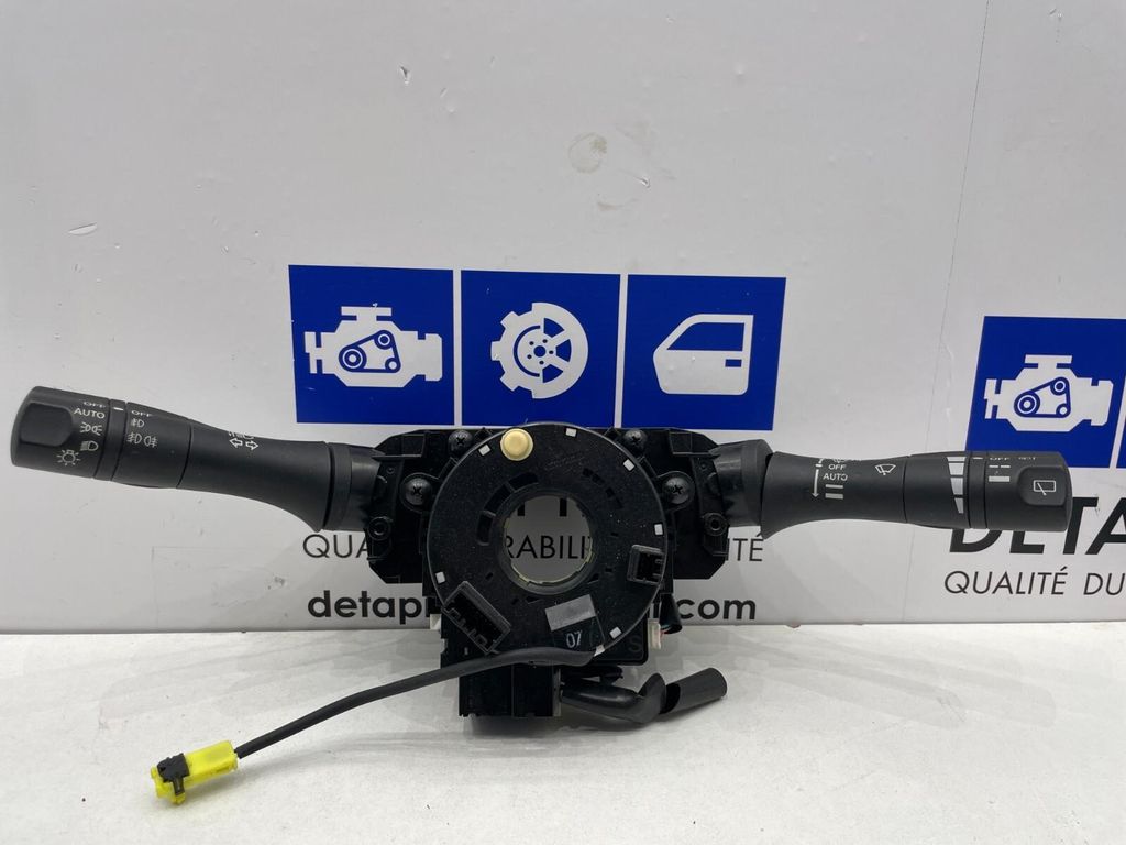 ✅Commodo, commande essuie-glace/phare NISSAN LEAF 2014  56806334 255543NK9A