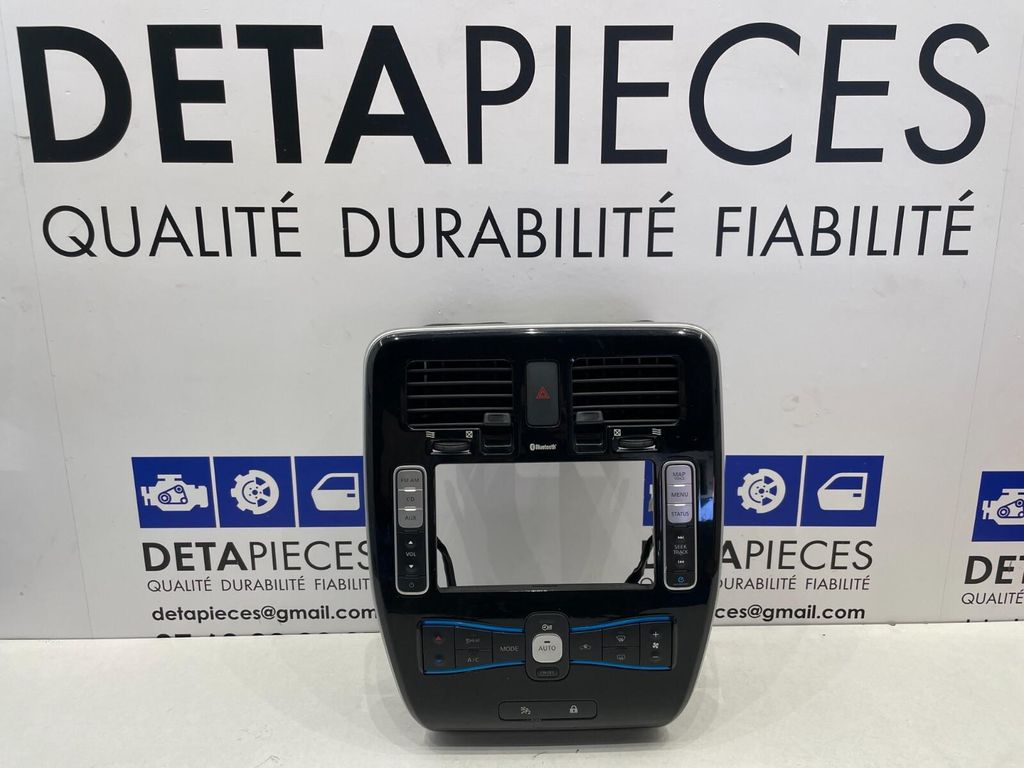 ✅Console centrale NISSAN LEAF 2014 682603NL0A 56806334