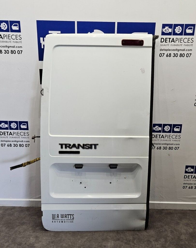 ✅PORTE DE COFFRE GAUCHE FORD TRANSIT 4 2.2D 2010 L: 58798534 R: 5175043