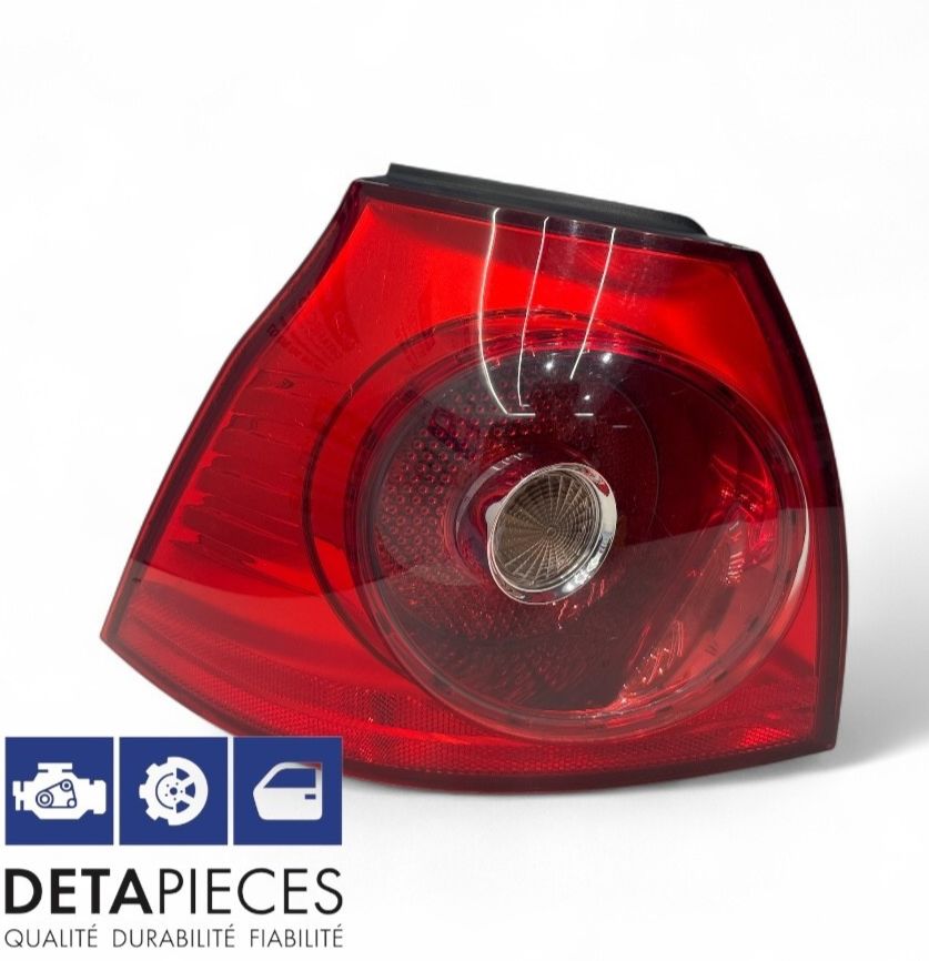 ✅Feu/phare arriere gauche VOLKSWAGEN GOLF V 2007 1K6945095AC 89031704 Y00000004