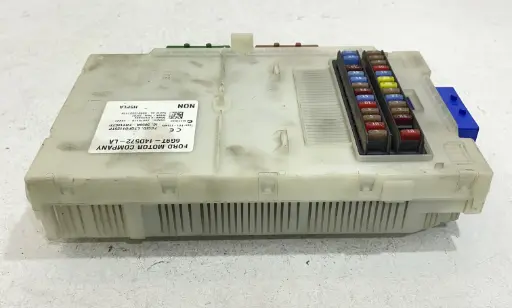 ✅Boîte à fusibles LAND ROVER FREELANDER L359 2007 6G9T-14D572-LA 81543145