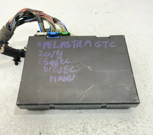 ✅MODULE DE COMMANDE CARROSSERIE OPEL ASTRA 2014 J GTC 13591610 71562684