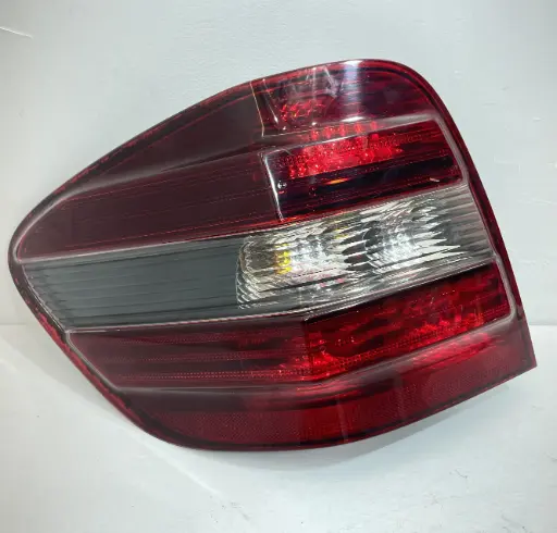 ✅Feu / phare arrière gauche MERCEDES ML W164 2007 A1648202164 1648202164 556861 