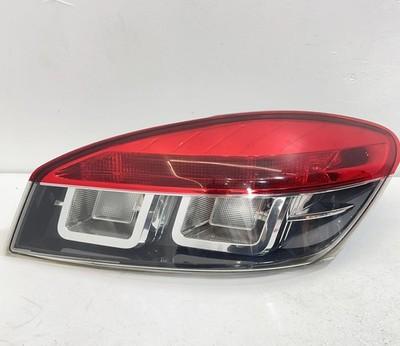 ✅Feu / phare arrière droite RENAULT MEGANE III Coupe 2014 265500008R 560393