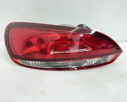 ✅Feu / phare arrière gauche VOLKSWAGEN SCIROCCO III 2009 1K8945095H 556587 