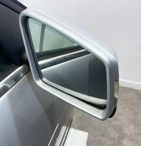✅Rétroviseur extérieur droite MERCEDES C200 W204 2010 A2048101076  560752 