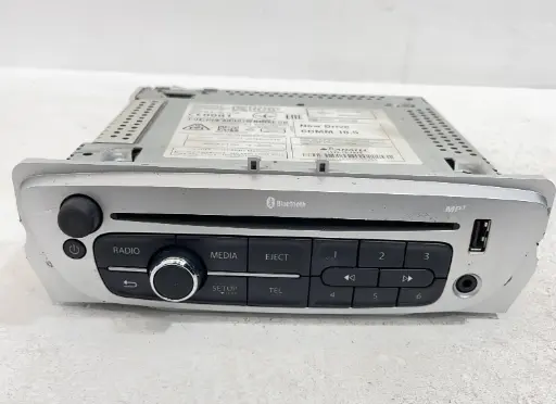 ✅Unité principale radio /CD/DVD/GPS RENAULT MEGANE III  2014 281150625R 560393