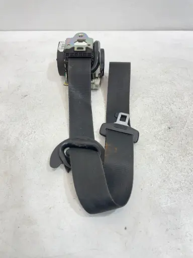 ✅Ceinture de Sécurité avant Droit VOLKSWAGEN SCIROCCO III 2009 1K8857706A 556587