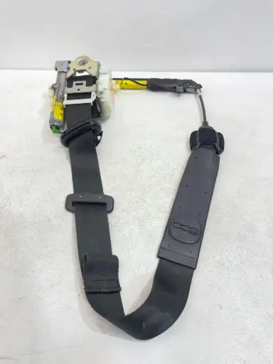 ✅Ceinture de Sécurité avant Droite FIAT 500L 2014 07355995020 34193362A 561046