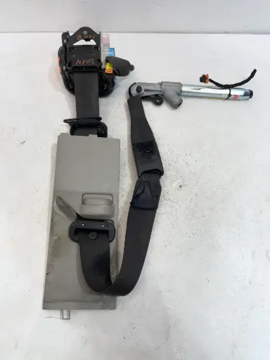 ✅Ceinture de Sécurité avant Droite PEUGEOT 2008 99613691 306302399P10 560067