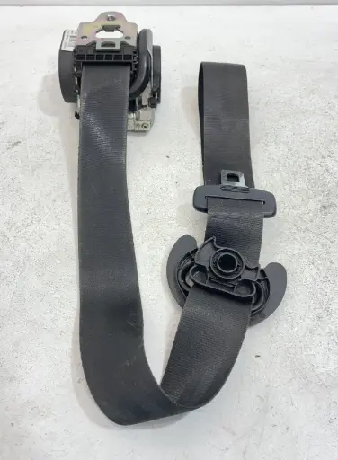 ✅Ceinture de Sécurité avant Droite VOLKSWAGEN SCIROCCO 1K8857706A 558888