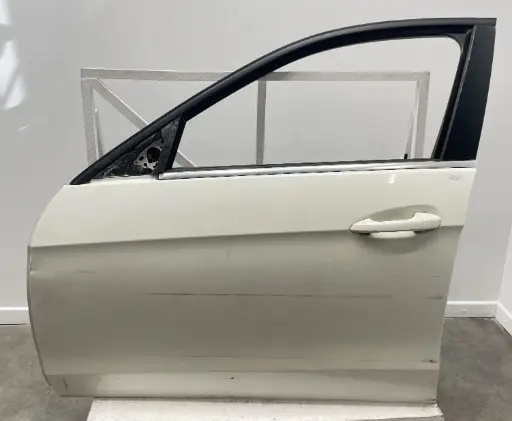  ✅Porte avant gauche MERCEDES E300 2014 W212 A2127205300 98732235 