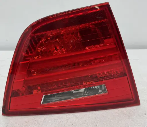 ✅Feu arrière sur hayon gauche BMW 318D 2012 E91 63217289433 7289433 99779485 
