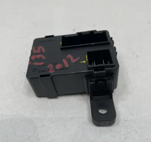 ✅Module de fusibles HYUNDAI IX35 2012 91940-1M510 919401M510 579558