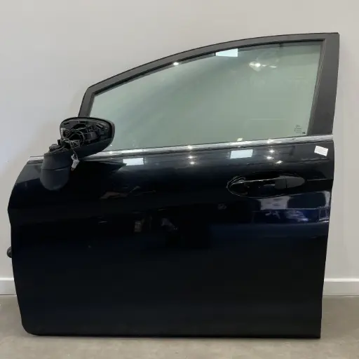 ✅Porte avant gauche FORD FIESTA 2014  PC1BB-A20125-SA 50003247 sans retroviseur 
