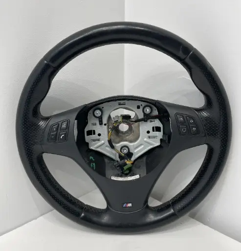 ✅VOLANT DE DIRECTION BMW 118D 2011 E87 LCI 783907503 912328802 50001317