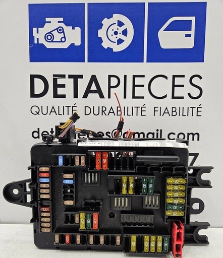 ✅Boîte à fusibles/Relais BMW 116D 2013 F20 R: 9337884-01  9337880  L: 78766144