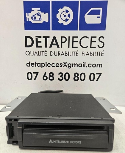 ✅Lecteur DVD /GPS MITSUBISHI SHOGUN 2004 R: MZ312357 L: 79182954