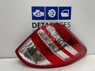 ✅FEU / PHARE ARRIÈRE DROIT TOYOTA RAV4 2010 III 8155142120 49890555