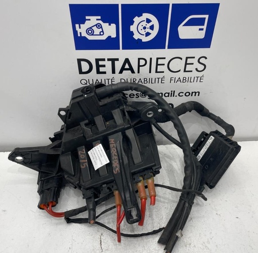 ✅Relais/Boîte à fusibles MERCEDES BENZ C220 AMG W205 2015 A2055402250 49025995